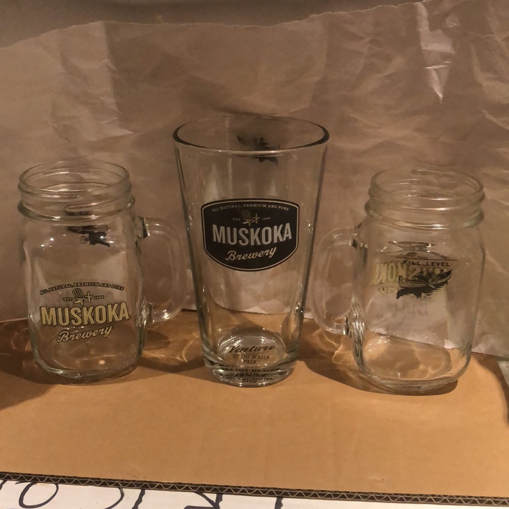 Muskoka Brewery Glass Set